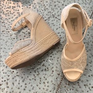 Valentino Glamorous Leather/Lace Wedge size 37
